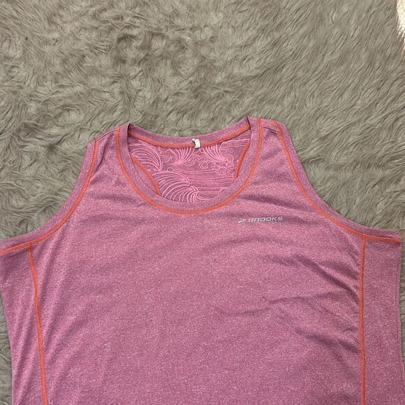 Brooks purple and orange moisture wicking racerbackk tank top size - Picture 2 of 5